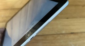 Mint
													Apple iPad 6th Gen - Wi-Fi, Gray, 128 GB, A1893, photo 4 of 5