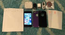 Good
													Apple iPhone SE 1st Gen 2016 - Unlocked, Grey, 16 GB, A1662, photo 1 of 6