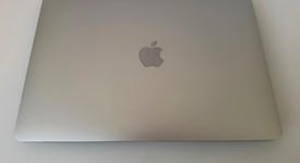 Good
													MacBook Air 2020 - 13" - Apple M1, Silver, 256 GB, 8 GB, photo 2 of 10