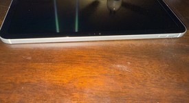 Mint
													Apple iPad 11th Gen - Unlocked, Silver, 128 GB, A3355, photo 3 of 8