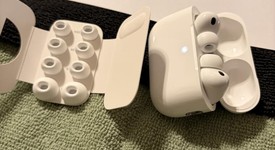 Used
													Apple AirPods Pro 3, photo 4 of 5