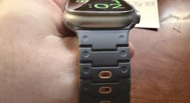 Good
													Apple Watch Ultra 49mm - Unlocked, Titanium, A2622, photo 3 of 6