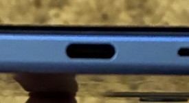 Good
													Moto G Play (2024) - Unlocked, Blue, 64 GB, 4 GB, photo 5 of 7