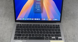 Good
													MacBook Pro 2020 - 13" - I5, Gray, 1 TB, 16 GB, photo 2 of 9