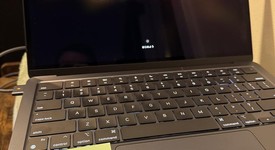 Mint
													MacBook Air 2022 - 13" - Apple M2, Midnight, 256 GB, 8 GB, photo 1 of 11