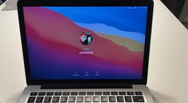 Mint
													MacBook Pro 2015 (Retina) - 13" - Silver, 128 GB, 8 GB, photo 2 of 8