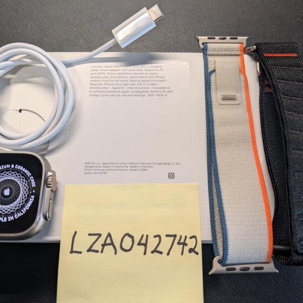 Apple Watch Ultra 2 49mm - Unlocked, Natural, A2986