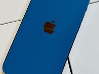 Apple iPhone 13