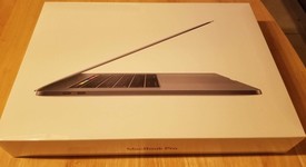 New
													MacBook Pro 2018 (With Touch Bar) - 15" - I9, Gray, 1 TB, 32 GB, photo 2 of 3