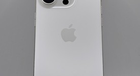 Good
													Apple iPhone 15 Pro - Unlocked, White, 128 GB, A2848, photo 3 of 9