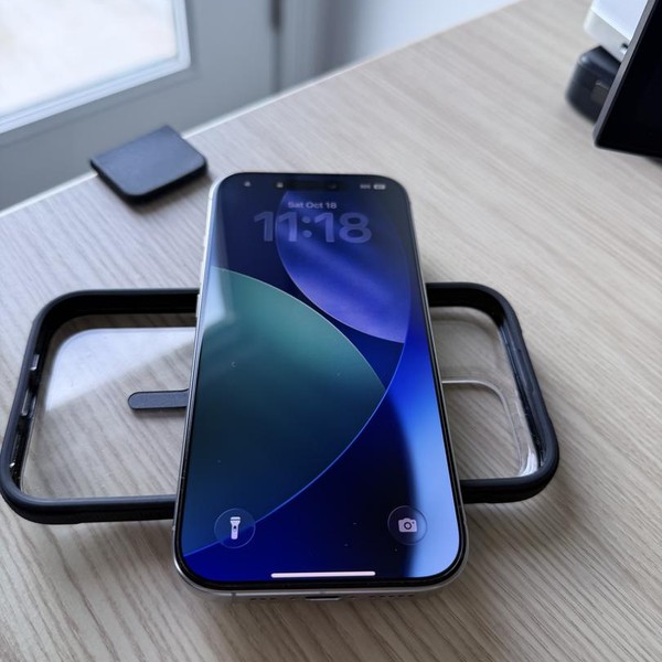 Apple iPhone 16 Pro - Verizon, 128 GB, Natural, A3083