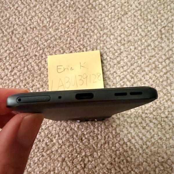 Motorola Edge (2025) - Unlocked, 256 GB