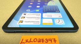 Good
													Apple iPad 11th Gen - Unlocked, Blue, 128 GB, A3355, photo 5 of 10