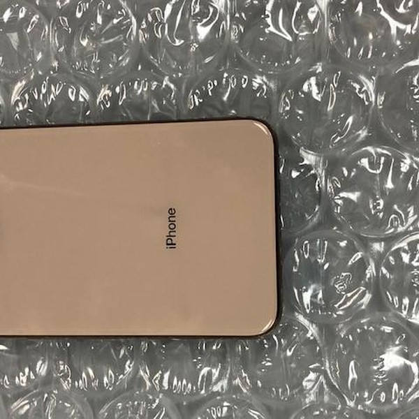 Apple iPhone Xs - Unlocked, Gold, 64 GB, A1920