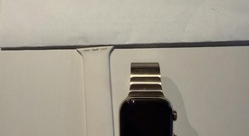 Mint
													Apple Watch Series 10 42mm - Unlocked, Gold, A3001 - Cellular, Titanium, photo 4 of 10