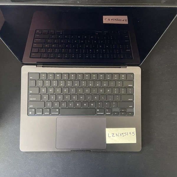 MacBook Pro 2024 - 14 inch - 1 TB, Space Black, 24 GB, Apple M4