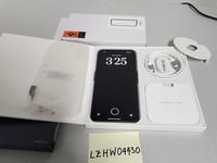 Nothing Phone (2)