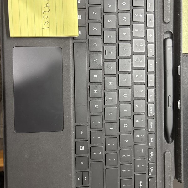 Microsoft Surface Pro 8 - 256 GB, Graphite, 8 GB, Intel Core i5