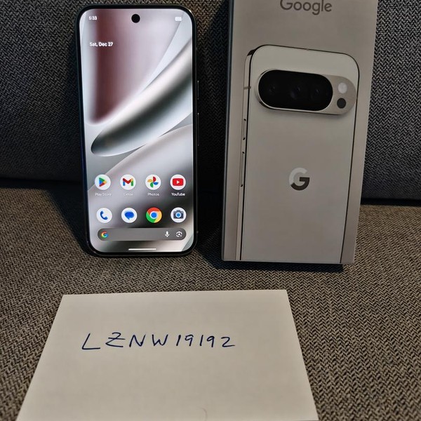 Google Pixel 10 Pro - Unlocked, 512 GB, Porcelain, G4QUR