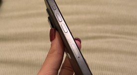 Mint
													Apple iPhone 16 Pro - Unlocked Non-US, Black, 256 GB, A3292, photo 5 of 12