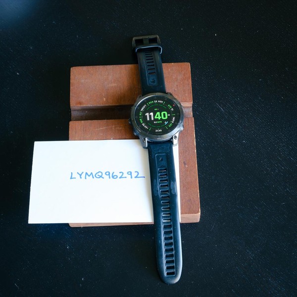 Garmin epix Gen 2 - Black, Sapphire