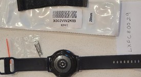 Good
													Samsung Galaxy Watch Active2 44mm - Unlocked, Black, Stainless Steel, photo 2 of 3