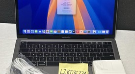 Good
													MacBook Pro 2020 - 13" - Apple M1, Gray, 256 GB, 8 GB, photo 1 of 9