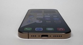 Mint
													Apple iPhone 16 Pro - Unlocked, Desert, 128 GB, A3083, photo 5 of 12