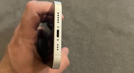 Mint
													Apple iPhone 13 - Unlocked, Starlight, 128 GB, A2482, photo 4 of 8