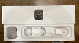 Good
													Apple Watch Series 5 44mm - Unlocked, Titanium, A2095 Cellular, Titanium, photo 2 of 19