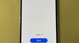 Good
													Samsung Galaxy Z Flip6 - Unlocked, Peach, 512 GB, 12 GB, SM-F741U1, photo 2 of 4