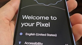 Mint
													Google Pixel 9a - Unlocked, Iris, 128 GB, 8 GB, photo 2 of 5