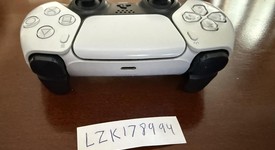 Good
													DualSense Wireless Controller - White, photo 4 of 6