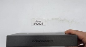 New
													Samsung Galaxy S25 Ultra - T-Mobile, Silverblue, 512 GB, 12 GB, SM-S938U, photo 3 of 5