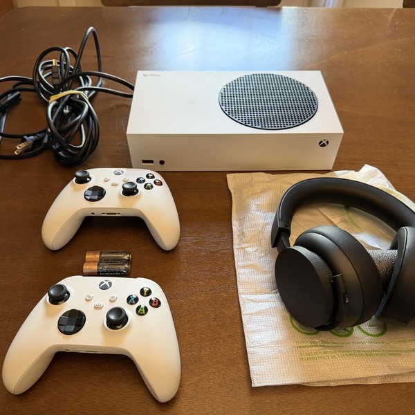 Xbox Series S (2020) - 512 GB, White