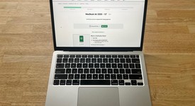 Good
													MacBook Air 2020 - 13" - I5, Silver, 256 GB, 8 GB, photo 1 of 12