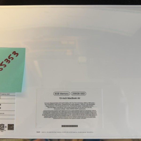 MacBook Air 2020 - 13 inch - 256 GB, Gray, 8 GB, Apple M1