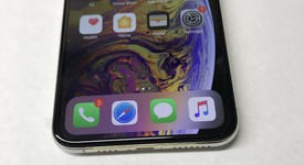 Mint
													Apple iPhone Xs Max - Unlocked, Silver, 64 GB, A1921, photo 2 of 7