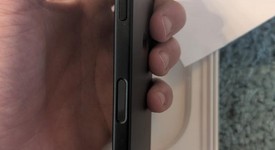 Mint
													Apple iPhone 16 - Unlocked, Black, 128 GB, A3081, photo 4 of 11