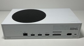 Good
													Xbox Series S (2020) - White, 512 GB, photo 3 of 5