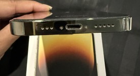 Good
													Apple iPhone 14 Pro - Unlocked, Gold, 256 GB, A2650, photo 4 of 12
