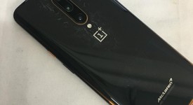 Good
													OnePlus 7T Pro 5G - T-Mobile, Orange, 256 GB, 12 GB, HD1925, McLaren Edition, photo 4 of 8