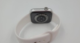 Mint
													Apple Watch Series 9 45mm - Silver, A2980 - GPS, Aluminum, photo 4 of 6