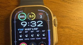 Mint
													Apple Watch Ultra 2 49mm - Unlocked, Natural, A2986, photo 3 of 7
