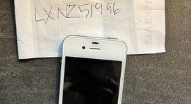 Good
													Apple iPhone 4 - Unlocked, White, 8 GB, A1349, CDMA, photo 1 of 10