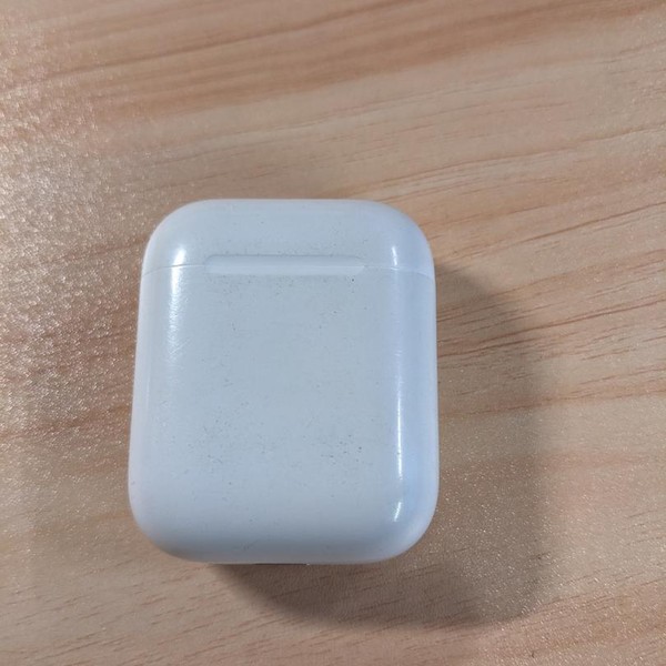 Apple AirPods 2nd Gen - Lightning Case