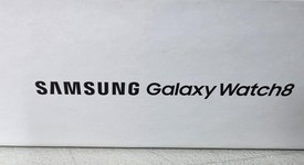 New
													Samsung Galaxy Watch8 - Unlocked, Silver, SM-L325, 40mm, photo 3 of 4