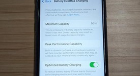 Good
													Apple iPhone SE 3rd Gen 2022 - Unlocked, Midnight, 64 GB, A2595, photo 1 of 13