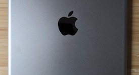 Good
													Apple iPad 6th Gen - Wi-Fi, Gray, 32 GB, A1893, photo 2 of 3
