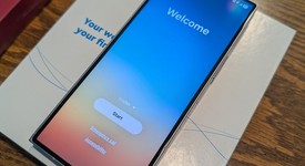 Good
													Samsung Galaxy Z Fold6 - AT&T, Silver, 256 GB, 12 GB, SM-F956U, photo 3 of 7